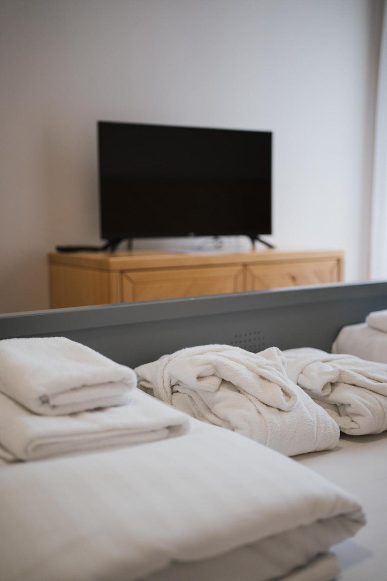 Tornacos Hotel - Hegykő Eksteriør bilde